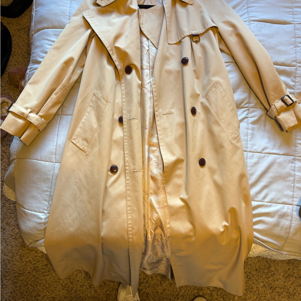 Etienne Aigner Vintage Trench Coat